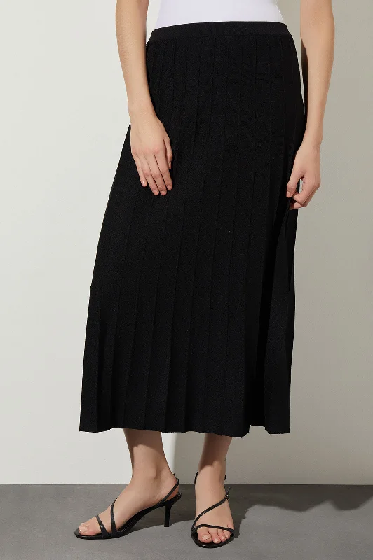 Pleated Soft Knit Maxi Skirt