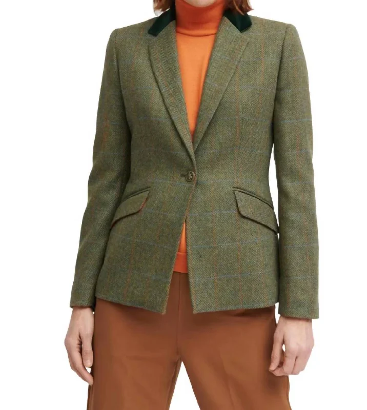 Almeria Tweed Blazer In Green